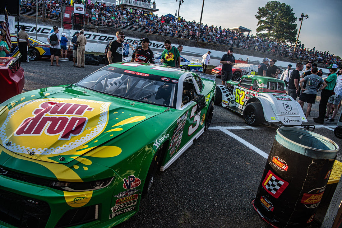 Florence-Motor-Speedway-Keeping-Short-Track-Racing-Alive-in-South-Carolina unitedhotrods.com